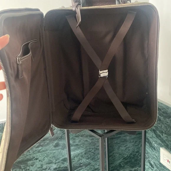 Gucci Carry On Small Luggage 2022 - Picture 5 of 15
